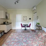 Nuovissimo Monolocale Con Cucina E Terrazzo Milánó