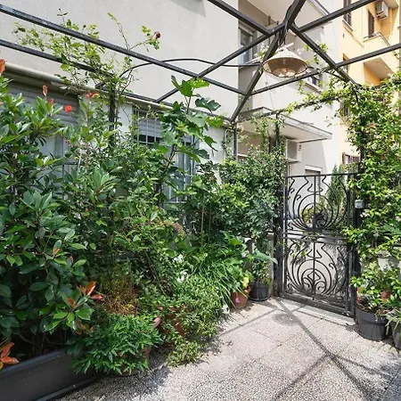 Nuovissimo Monolocale Con Cucina E Terrazzo Apartmán Milán